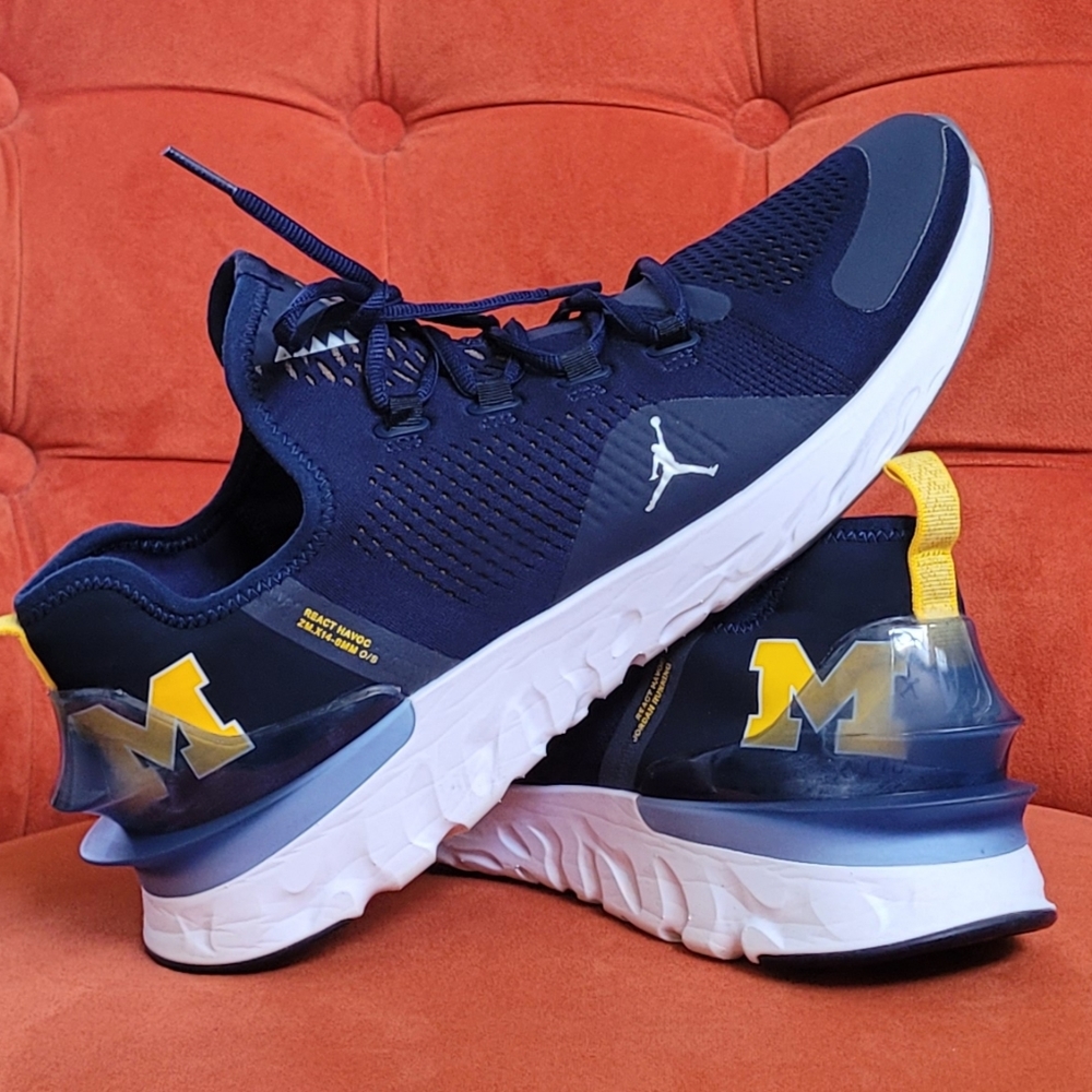 Jordan React Havoc Michigan Wolverines CJ6748-497 Men's Size 10.5